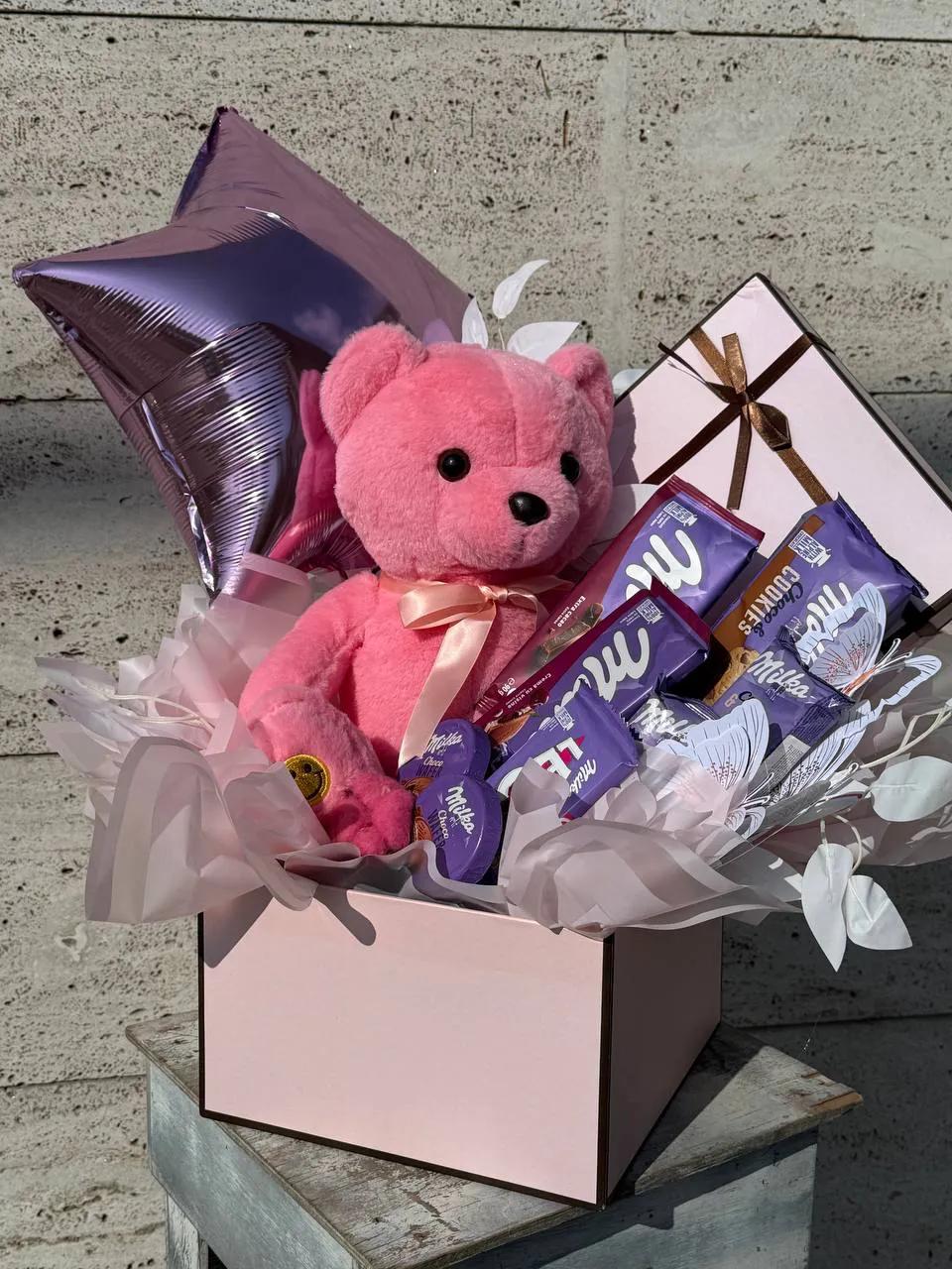 Pink "sweet box" | ծաղիկներ, ծաղկեպսակներ, բույսեր Երևան