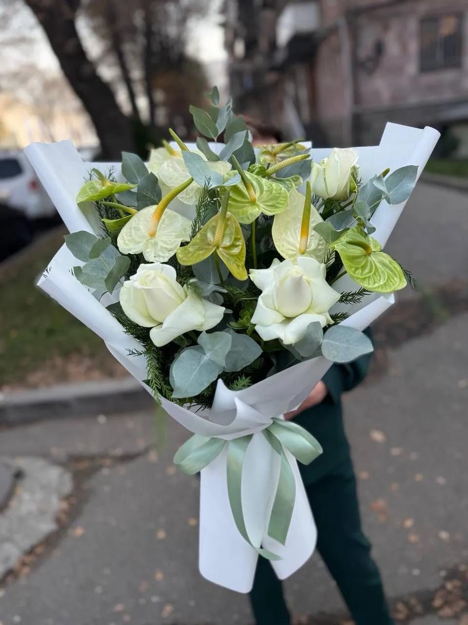 Շքեղագույն փունջ | ծաղիկներ, ծաղկեպսակներ, բույսեր Երևան